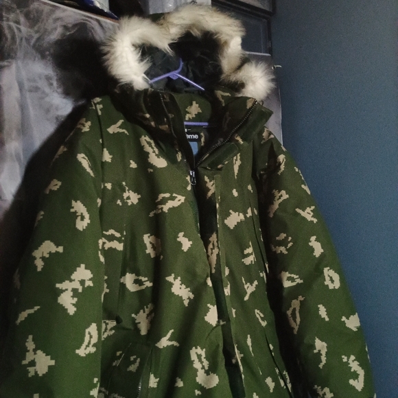 Supreme GORE-TEX 700-Fill Down Parka (FW21) Olive Russian Camo waterproof, - Picture 2 of 16